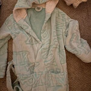 PINK Victoria's Secret Light Blue Plush Robe